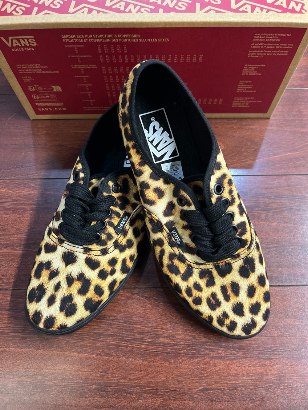 Womens 8 Vans Authentic Low Pro Leopard Print Low Top Shoe Sneaker New HALF BOX